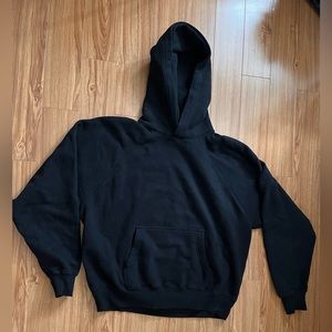 Aritzia Cozy Fleece raglan black hoodie